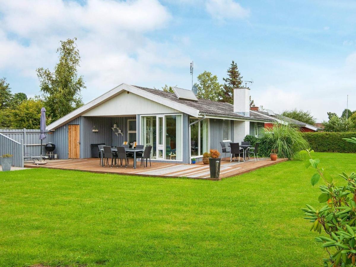 6 Person Holiday Home In Sydals Nedre Lysabild Экстерьер фото